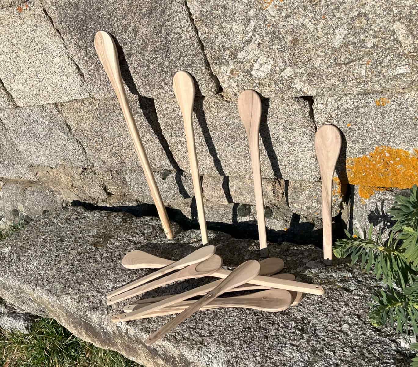 Idée de petits cadeaux en bois pour Noël : les cuillères en bois