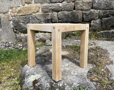 Tables en bois massif de l'Aubrac